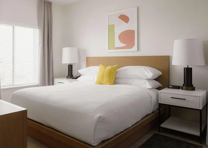 Waterwalk Extended Stay By Wyndham Jacksonville Deerwood Pk