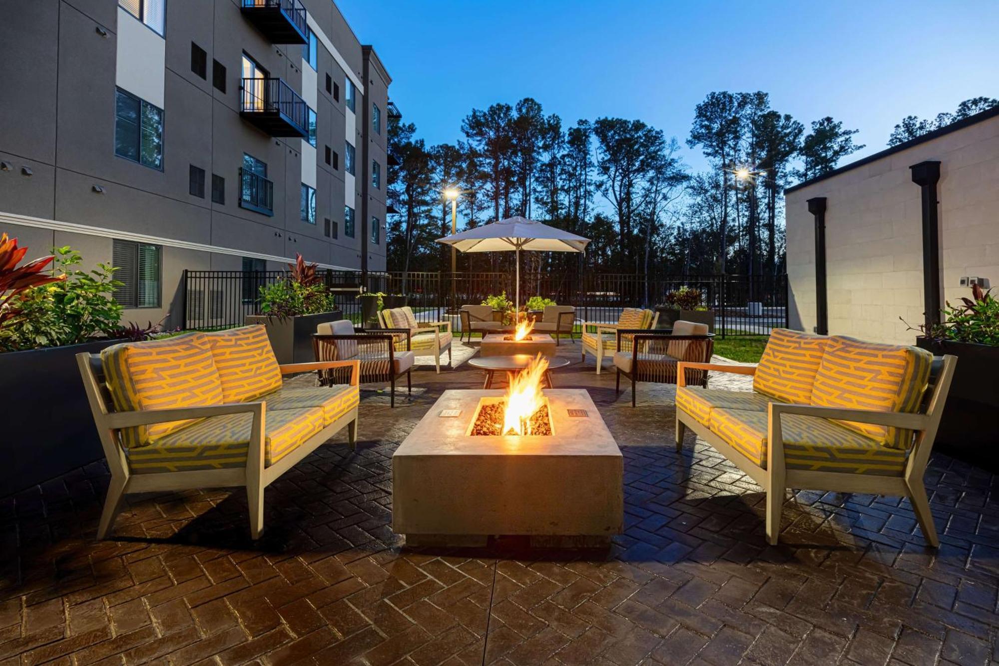 Hotel Waterwalk Extended By Wyndham Deerwood Pk 3*